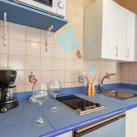 Beautiful Apartment In Torremolinos With Wifi 아파트